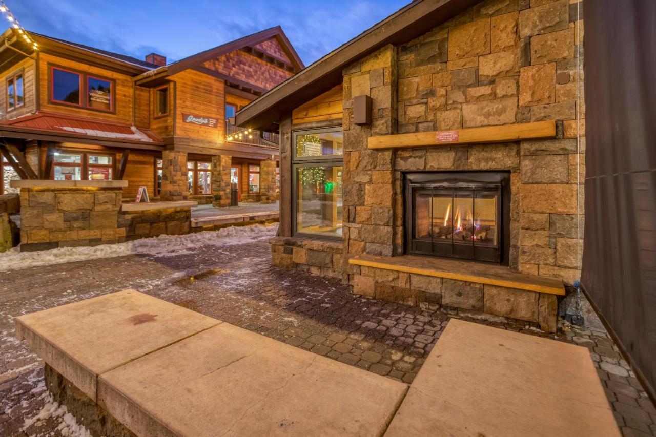 Deschutes Riverfront Home Sunriver Exteriör bild